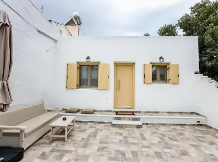 Himarros House Tsikalario