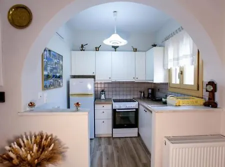 Himarros House