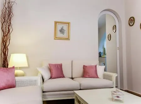 Himarros House Apartment