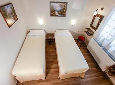 Himarros House Apartment *