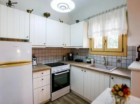 Himarros House Tsikalario